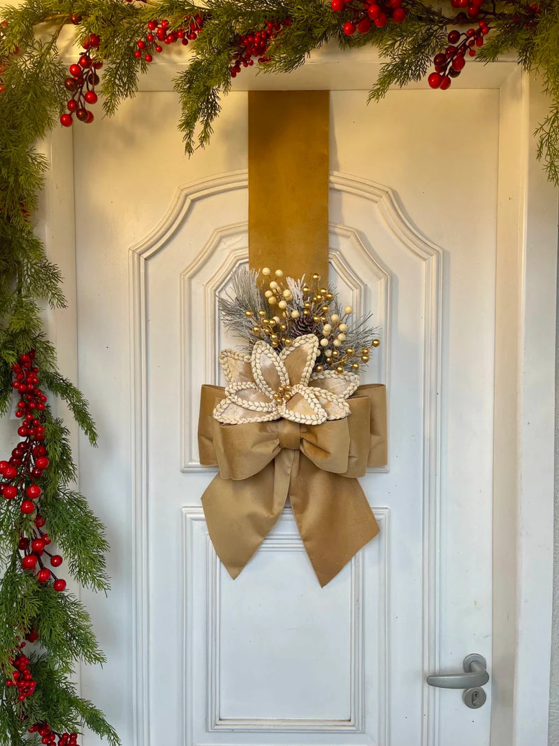 Escapulário Dourado Natalino de Veludo para Porta de Entrada – 2,10m x 40cm